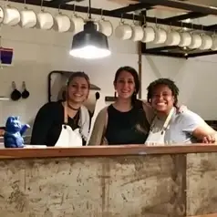 Imagen de: ECUADOR - Las Reinas Pepiadas, ejemplo de solidaridad hacia madres migrantes